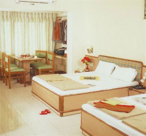 Guruprerna Beacon Resort, Dwarka Buitenkant foto